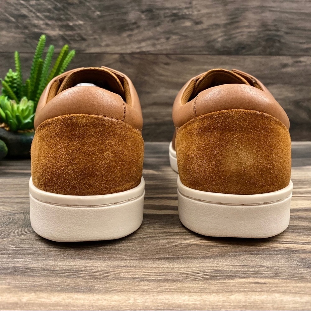 NIB Clarks Kitna Vibe Casual Comfort Sneakers Tan - Picture 7 of 10